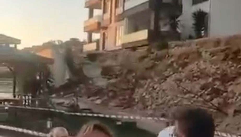 bursada yeni sitenin istinat duvari coktu im7Bgicw