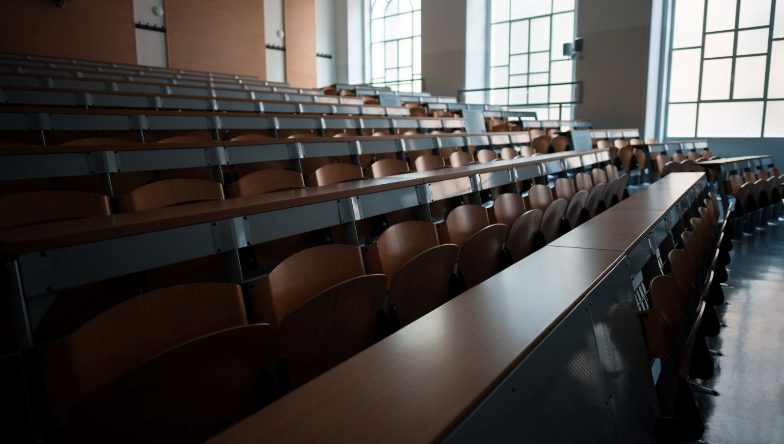 fakulte var ogrenci yok 25ten fazla universitede bu bolumu kimse tercih etmedi TBXhNWQX