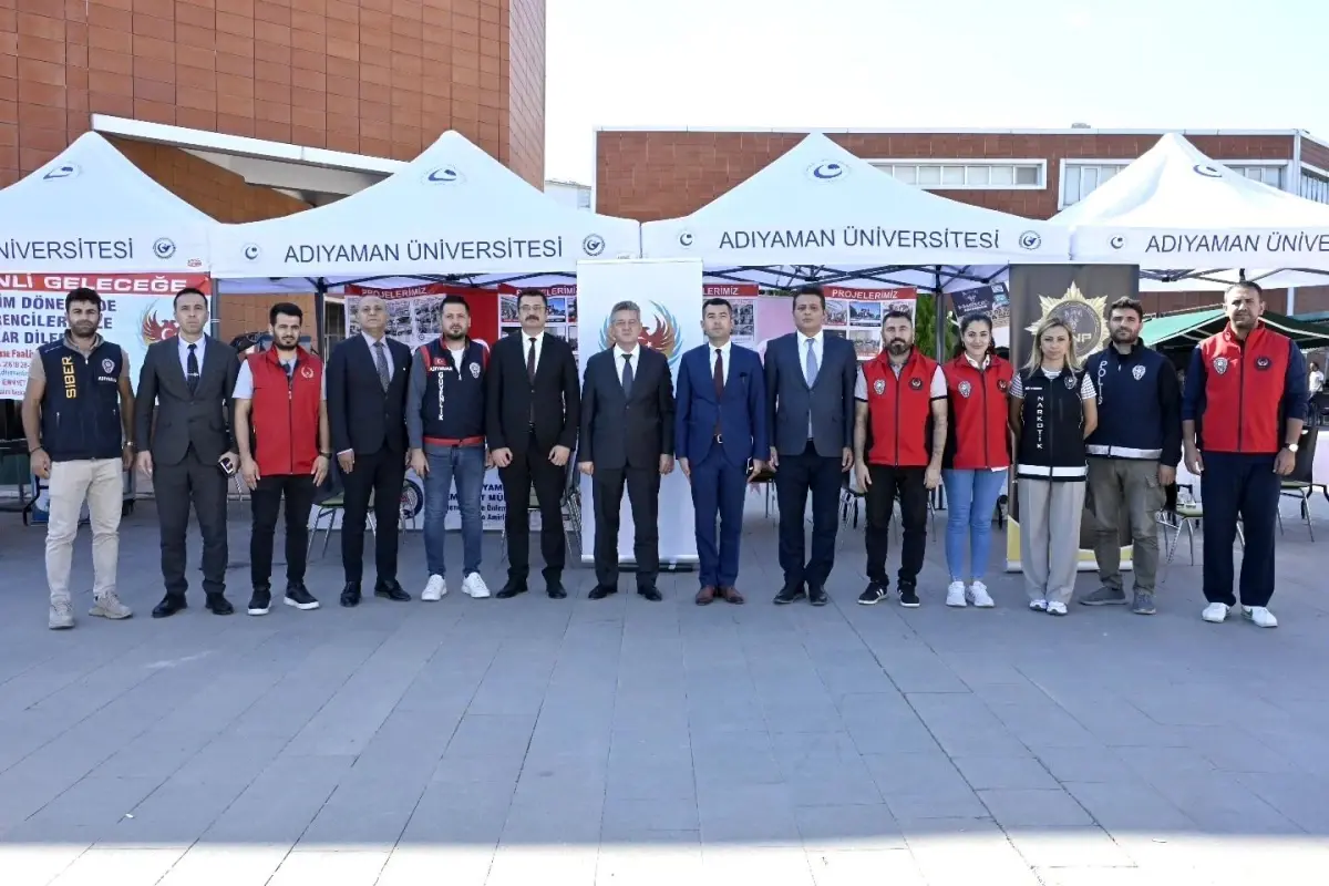 adiyaman emniyetinden ogrencilere guvenlik egitimi Wyeq11it.jpg