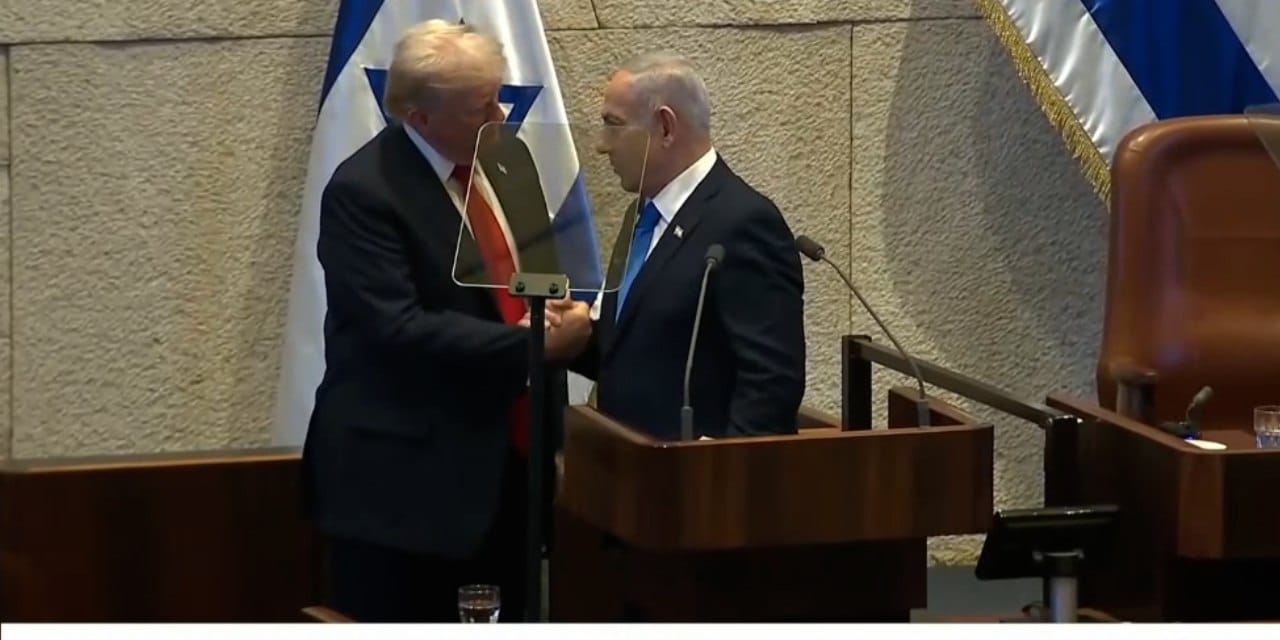 ayakta alkislanan trump israilin en buyuk odulune layik goruldu netanyahu yanimizda durdunuz qvrdG59D.jpg
