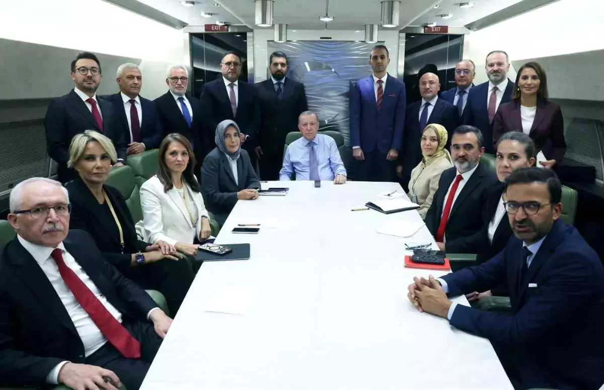 cumhurbaskani erdogan gazze bu isin birinci derecede takipcisi trump olacak BP7XbxVu.jpg