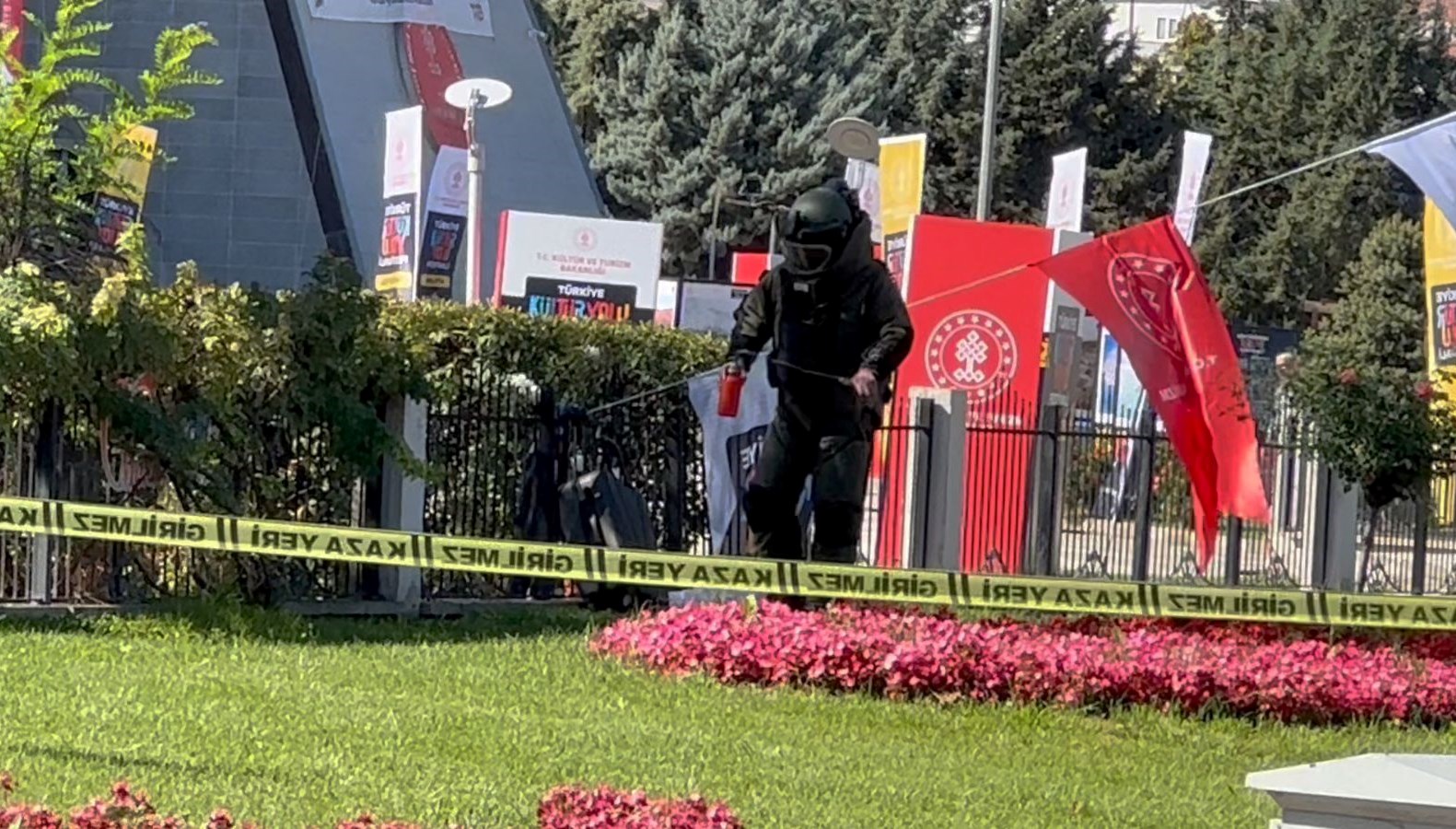 malatyada supheli valiz panigi xbvRNQIw