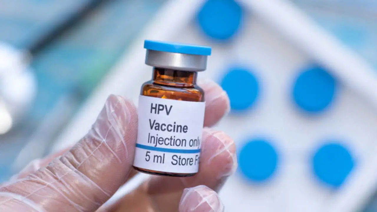 uzmanlardan uyari hpv asisina erken yasta baslanmali dm2ILgWH.jpg