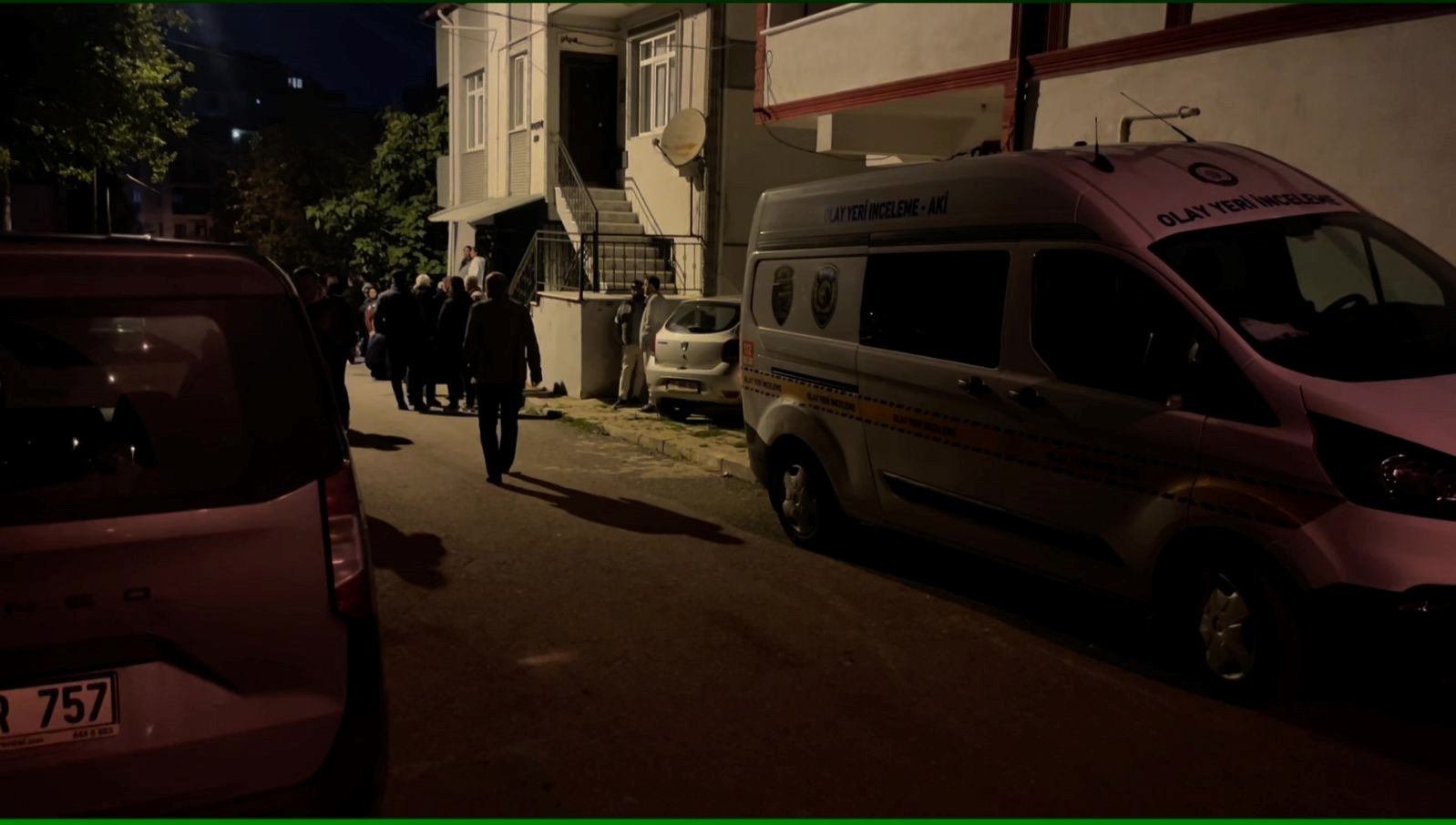 yanlislikla kizini vurunca canina kiydi AgzuTaQr.jpg