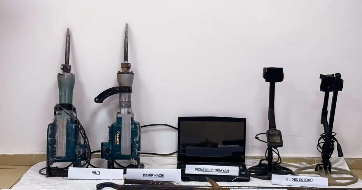 adiyamanda define avcilarina sucustu pLpfyulj.webp