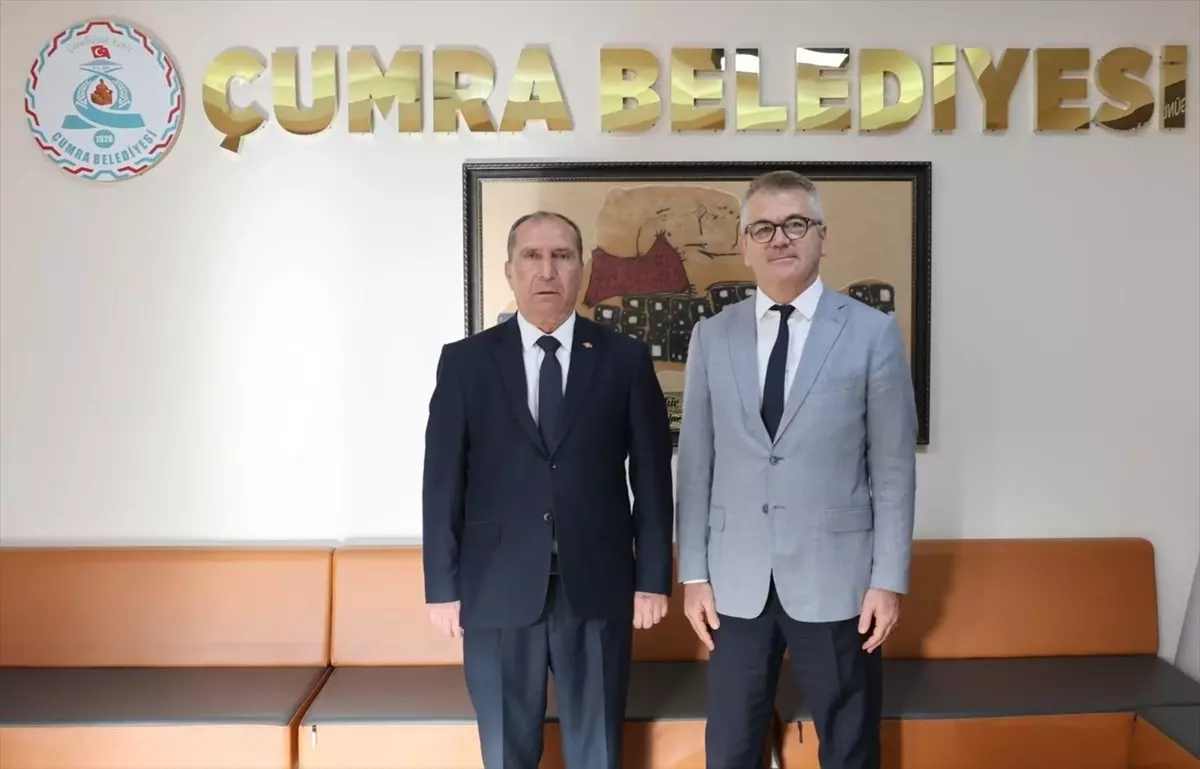 baskan ustaoglu ilce belediye baskanlarini ziyaret etti ODyEniwF.jpg