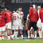 Galatasaray milli futbolcuyu transfer etmek istiyordu takimda tutacaklar AKPq1Jdt