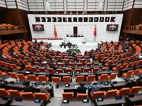 Ogrenci affi duzenlemesi komisyonda kabul edildi sfWK6Ypm